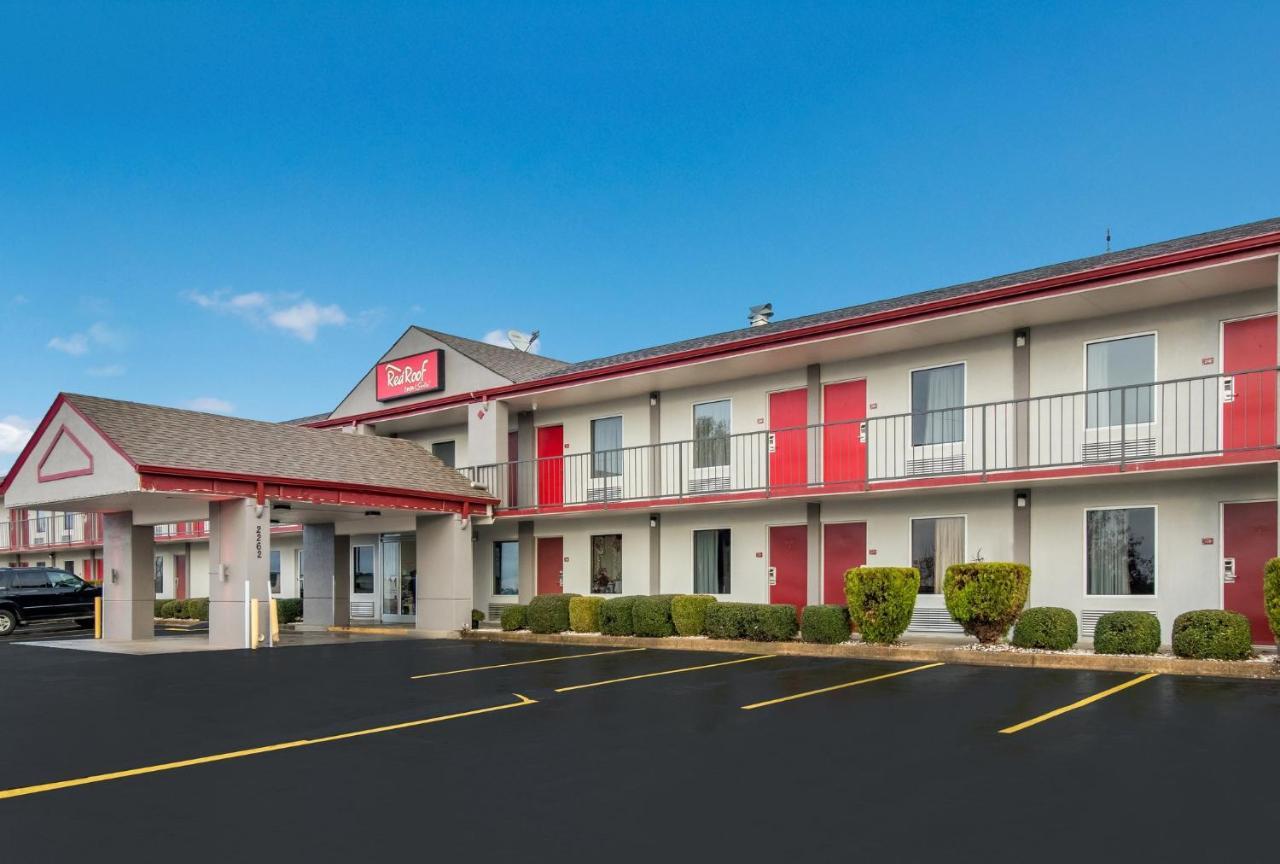 Red Roof Inn & Suites Jackson, Tn Exteriér fotografie